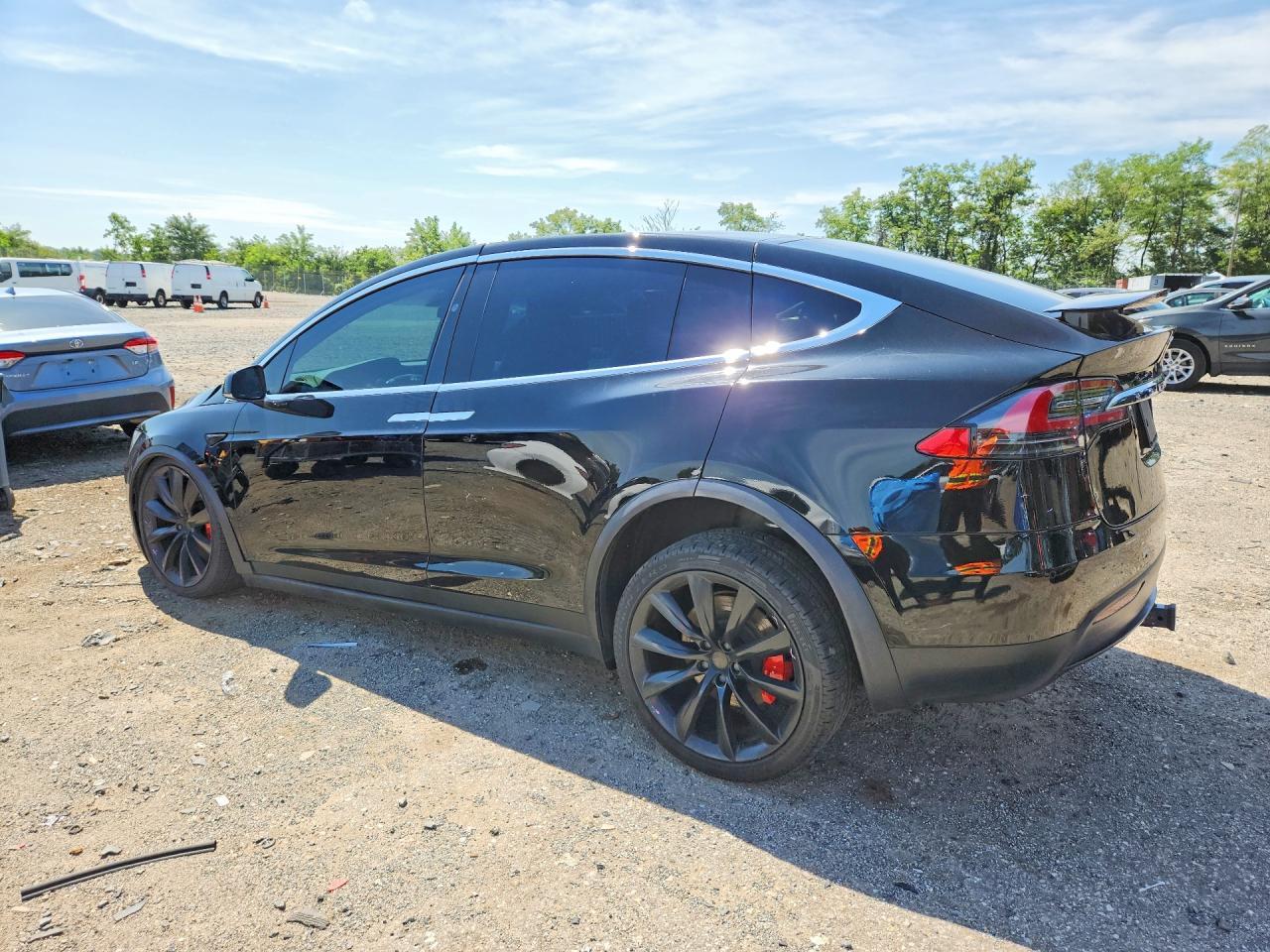 2020 Tesla Model X - Image 2