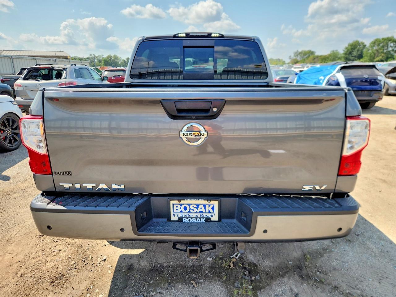 2021 Nissan Titan Sv - Фото 6