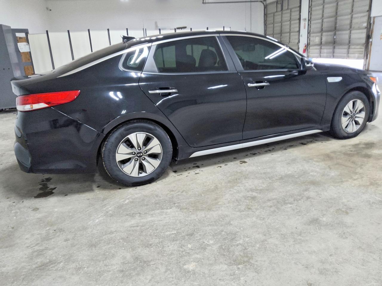 2017 Kia Optima Hybrid - Фото 3