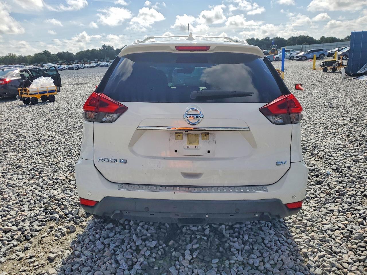 2020 Nissan Rogue Sv - Фото 6