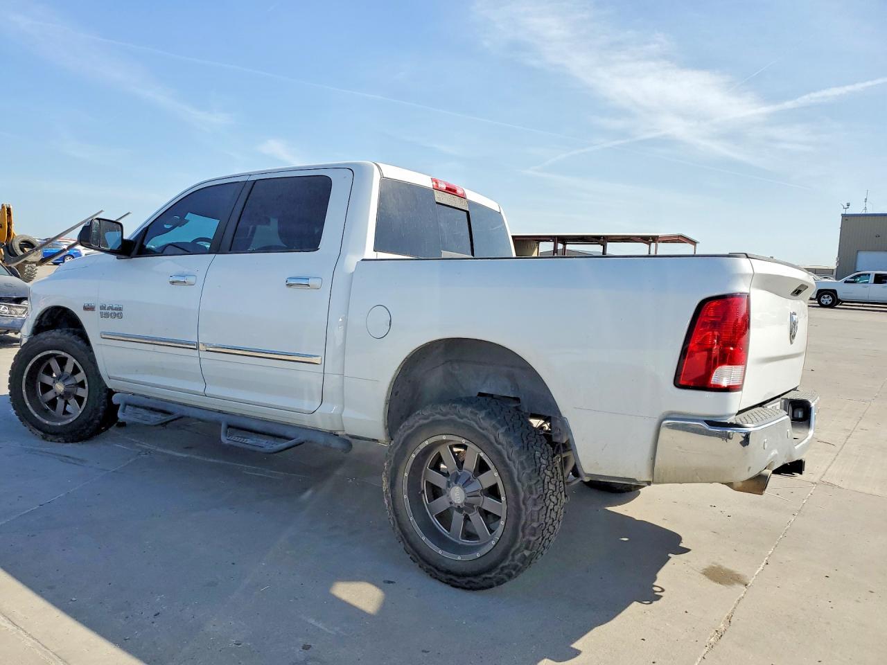 2016 Ram 1500 Slt - Image 2