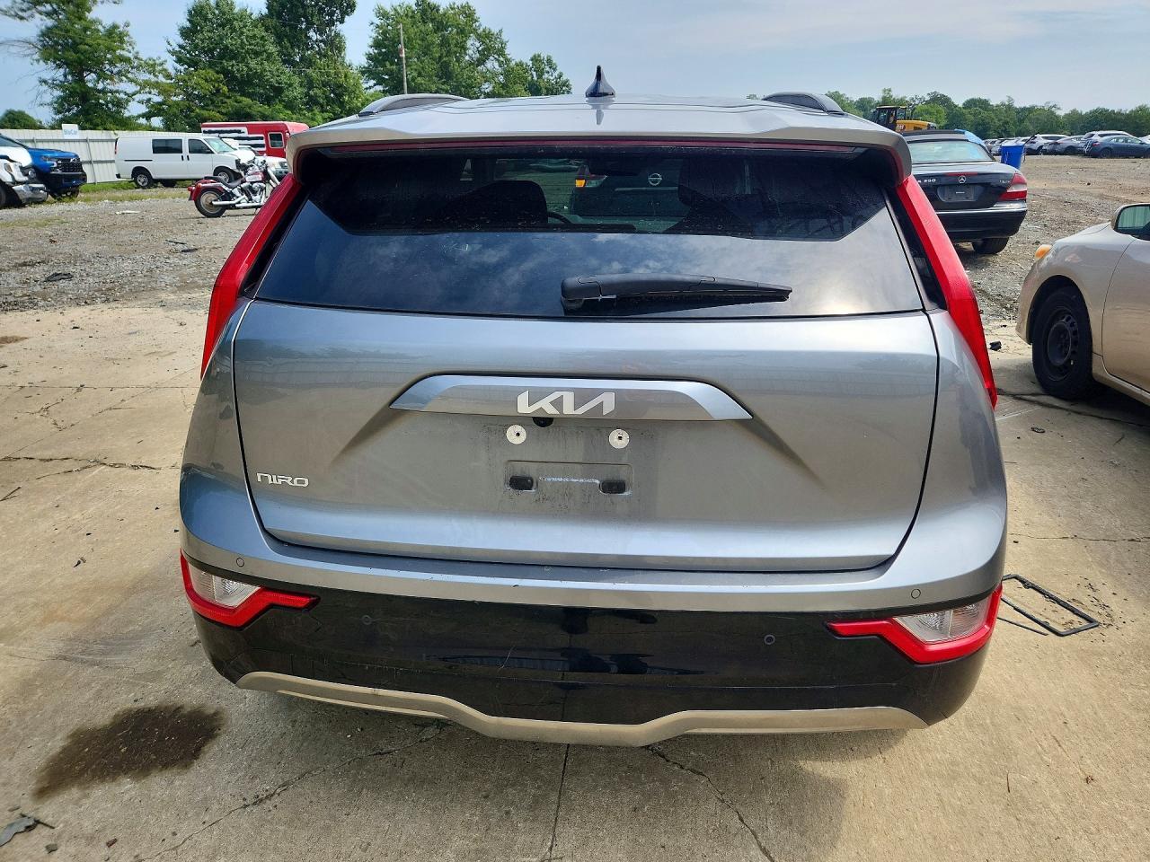 2025 Kia Niro Wind - Image 6