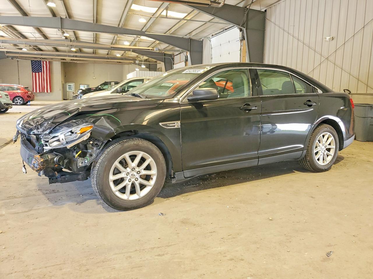 2014 Ford Taurus Se
