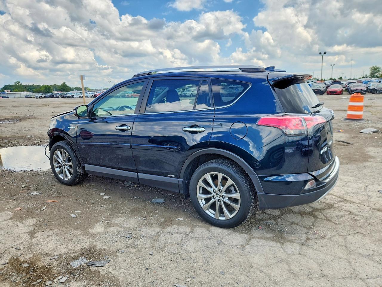2018 Toyota Rav4 Hv Limited - Image 2