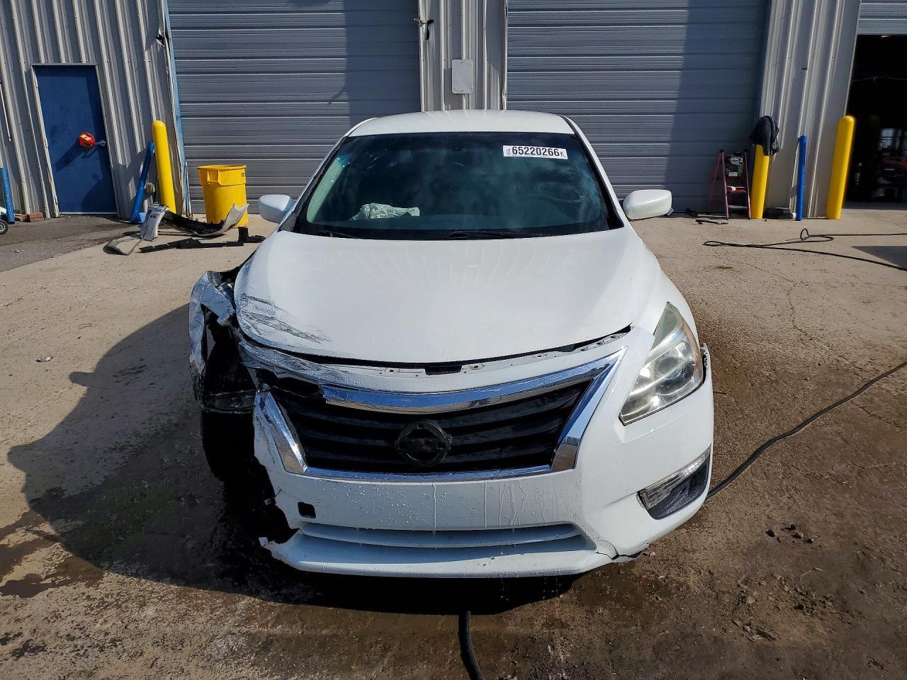 2014 Nissan Altima 2.5 S - Фото 5
