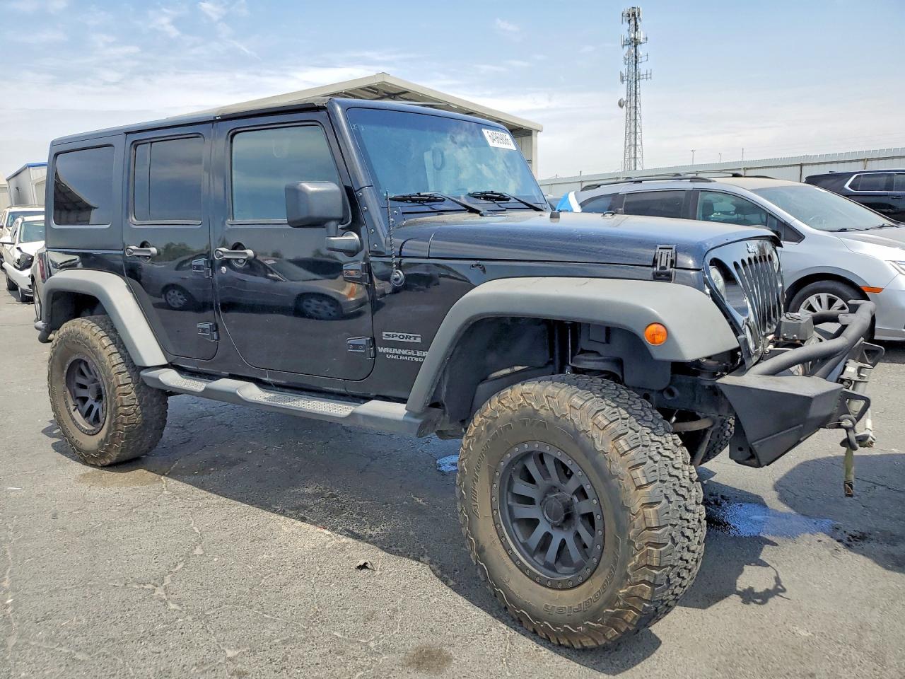 2015 Jeep Wrangler Unlimited Sport - Image 4