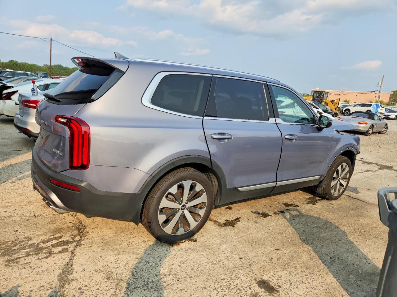 2021 Kia Telluride Ex - Image 3