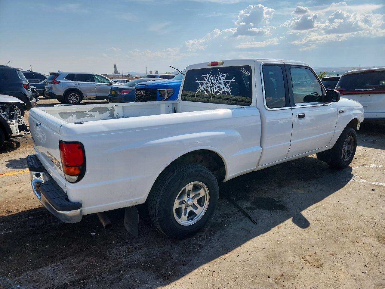 2000 Mazda B3000 Troy Lee Edition - Фото 3