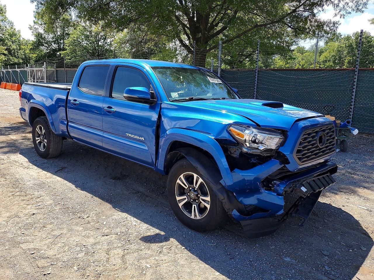 2016 Toyota Tacoma Trd Sport - Image 4