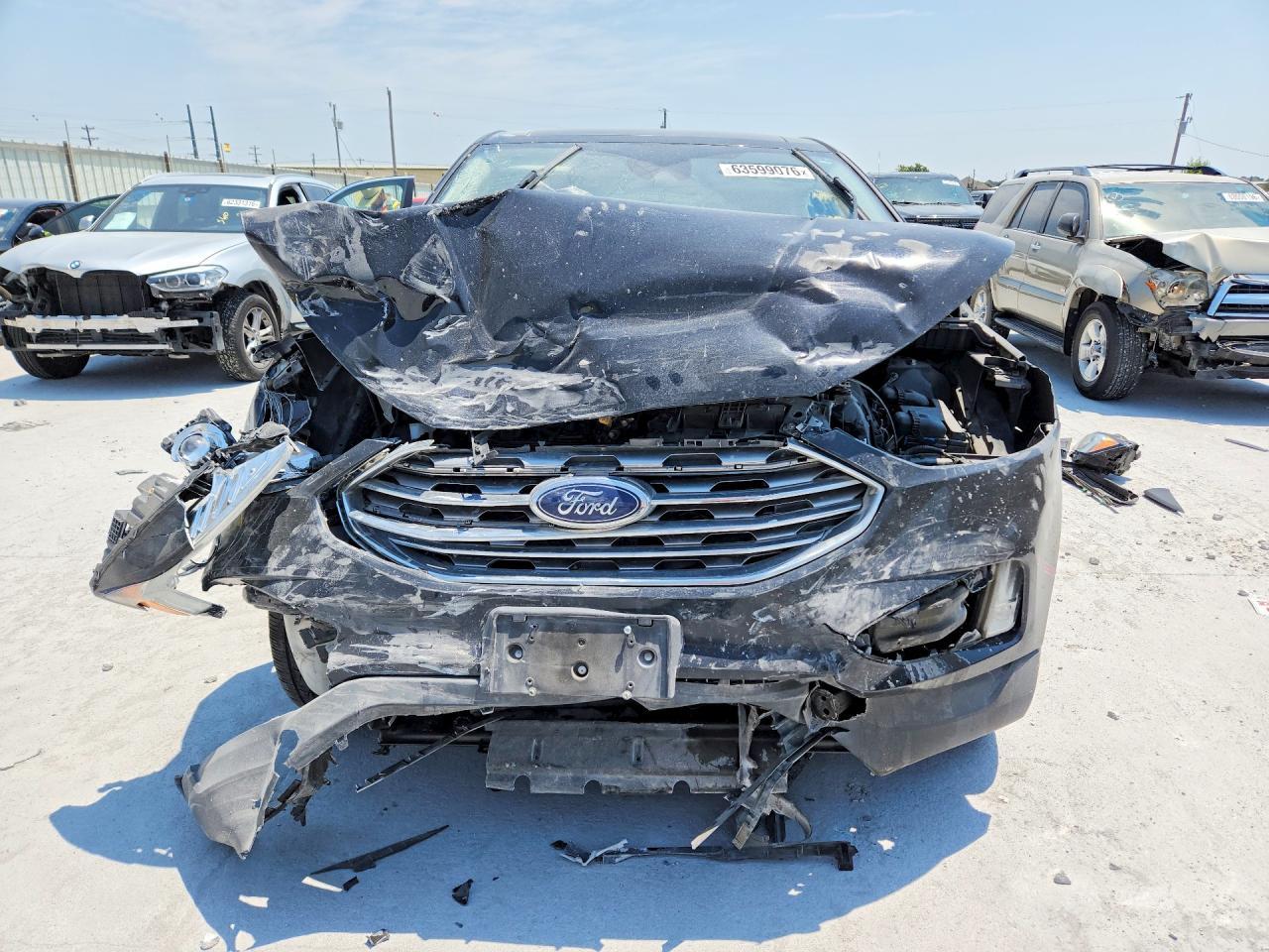 2019 Ford Edge Titanium - Фото 5