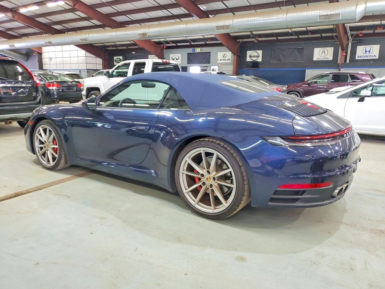 2021 Porsche 911 Carrera S - Фото 2