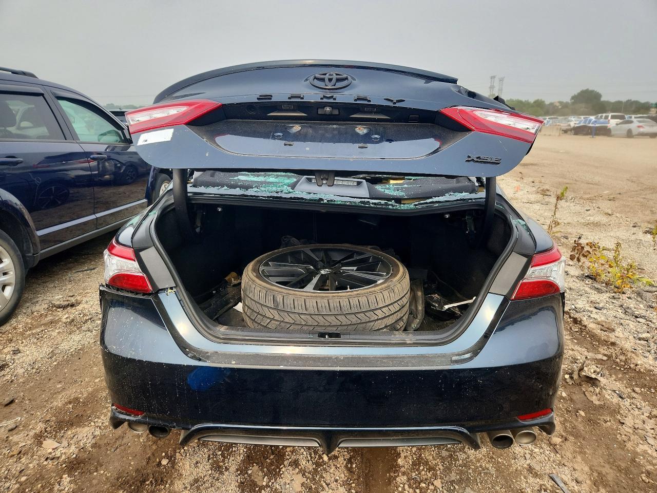 2020 Toyota Camry Xse - Image 6