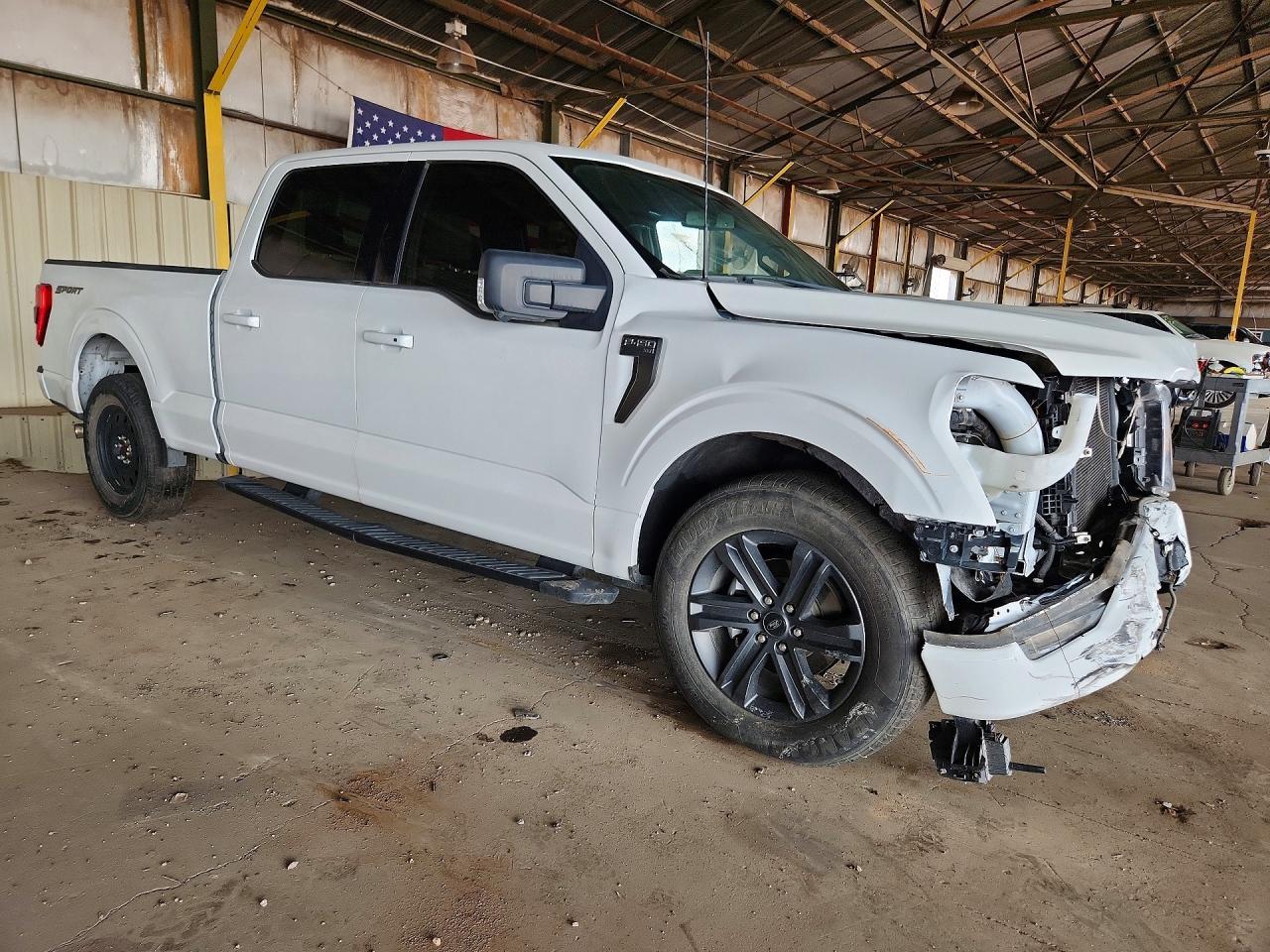 2023 Ford F150 Supercrew - Image 4
