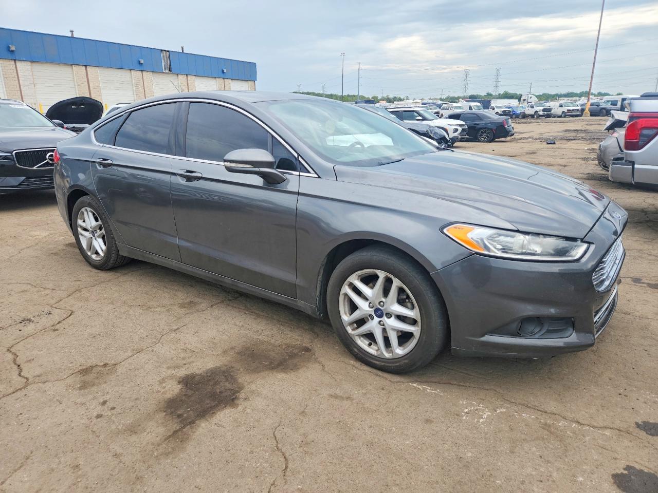 2016 Ford Fusion Se - Фото 4