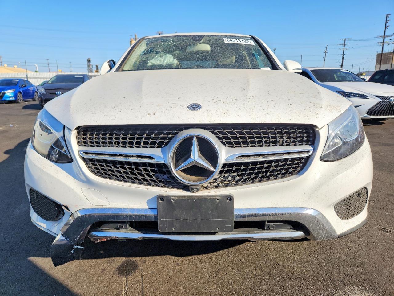 2018 Mercedes-Benz Glc Coupe 300 4Matic - Image 5
