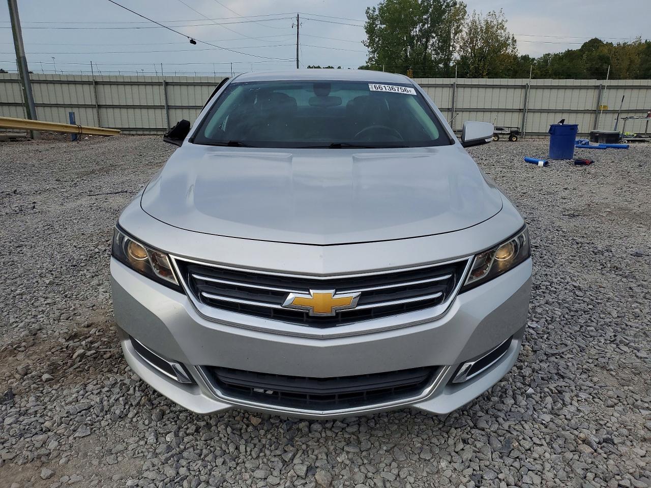 2017 Chevrolet Impala Lt - Image 5