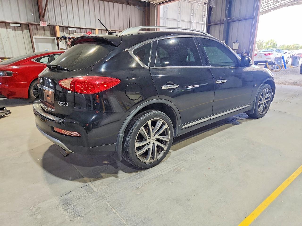 2017 Infiniti Qx50 Base - Image 3