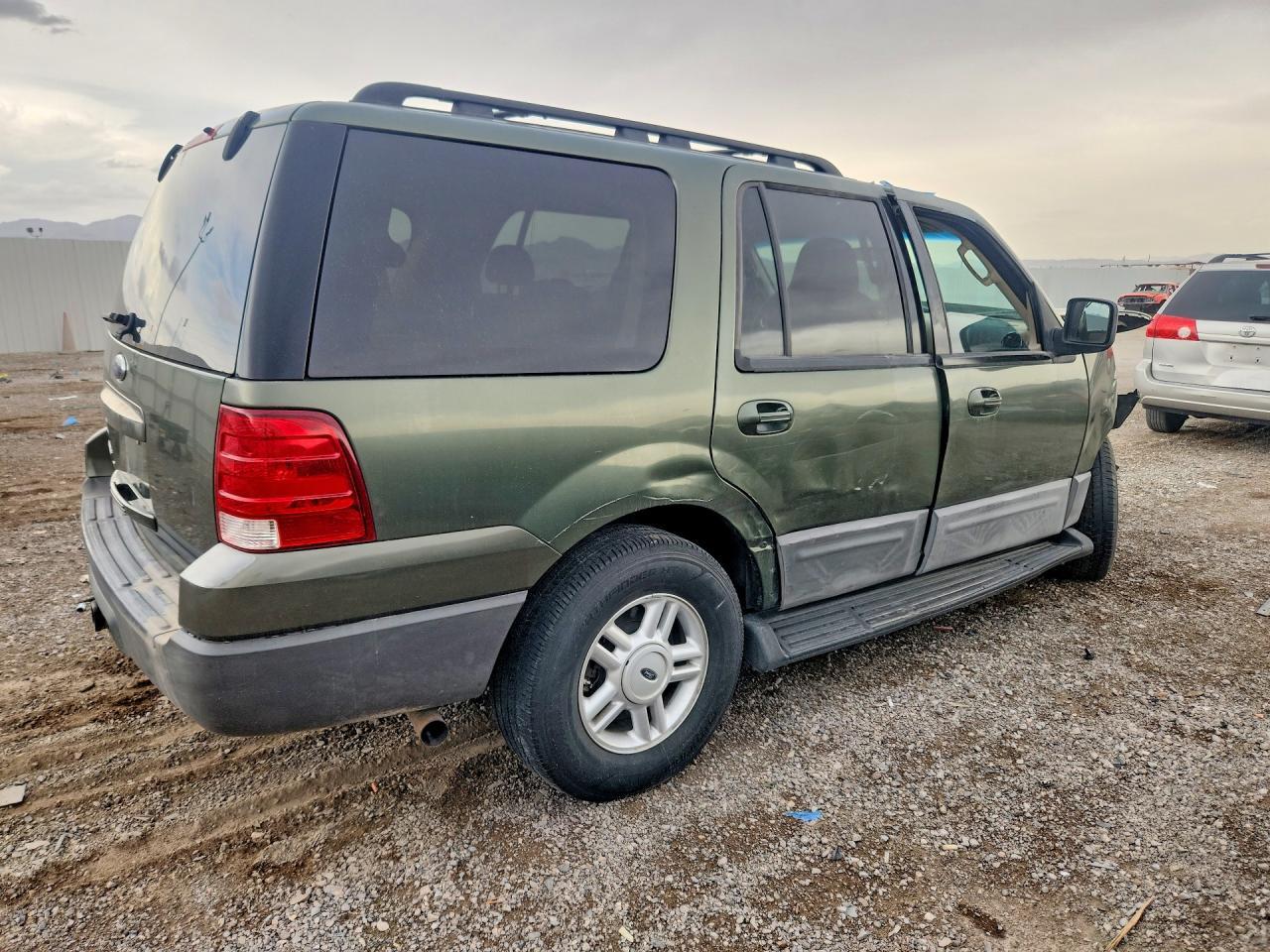 2005 Ford Expedition Xlt - Фото 3