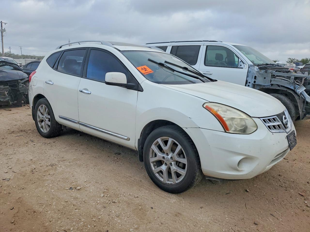 2011 Nissan Rogue S - Image 4