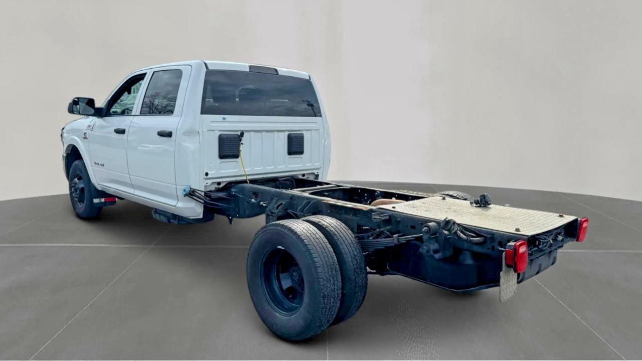 2022 Ram 3500 - Image 3