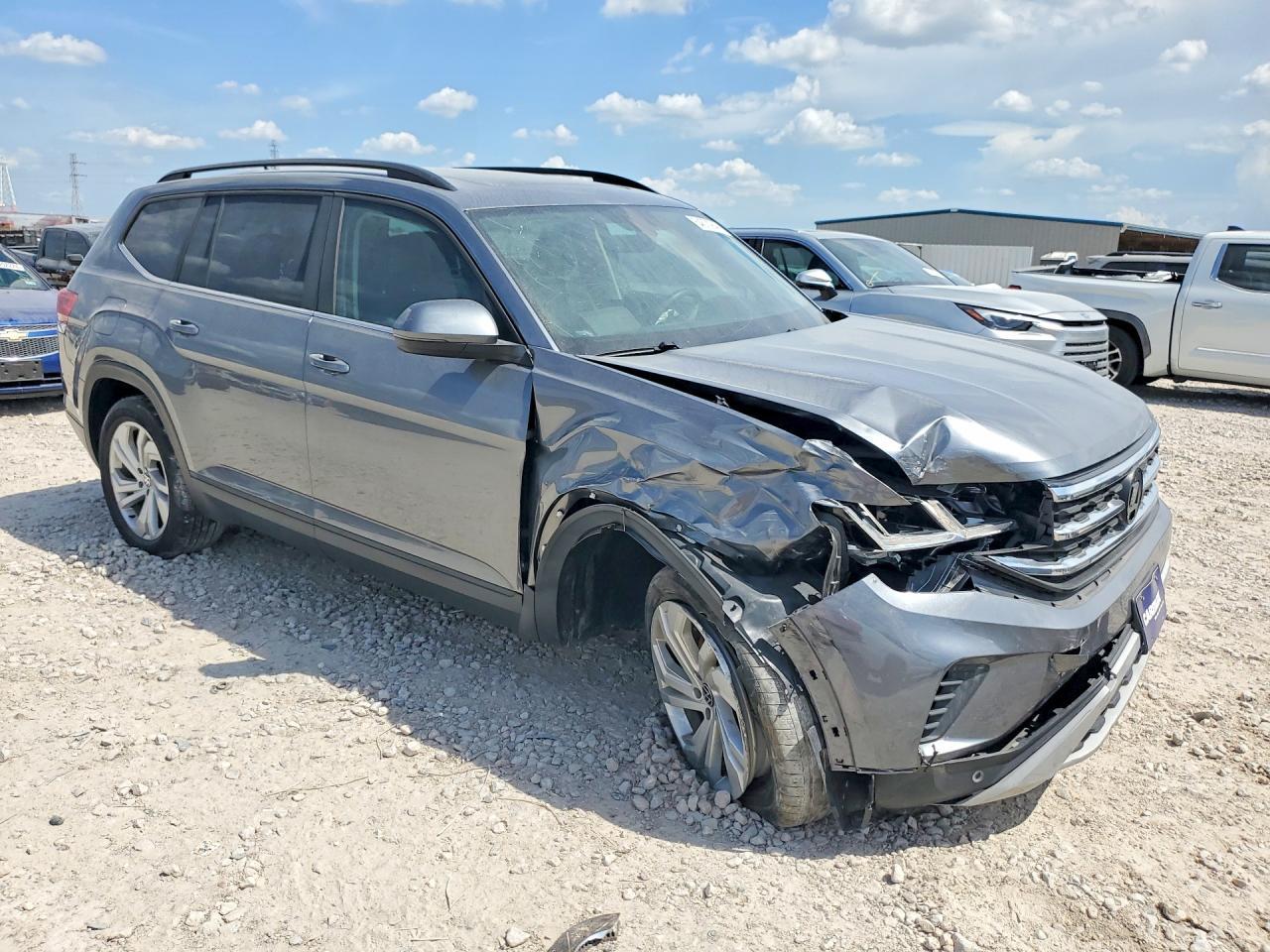 2022 Volkswagen Atlas Se - Фото 4
