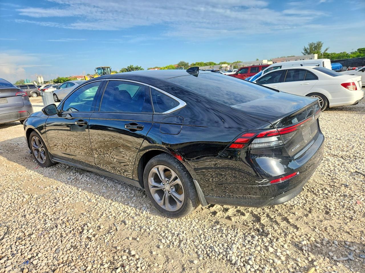 2024 Honda Accord Ex - Image 2