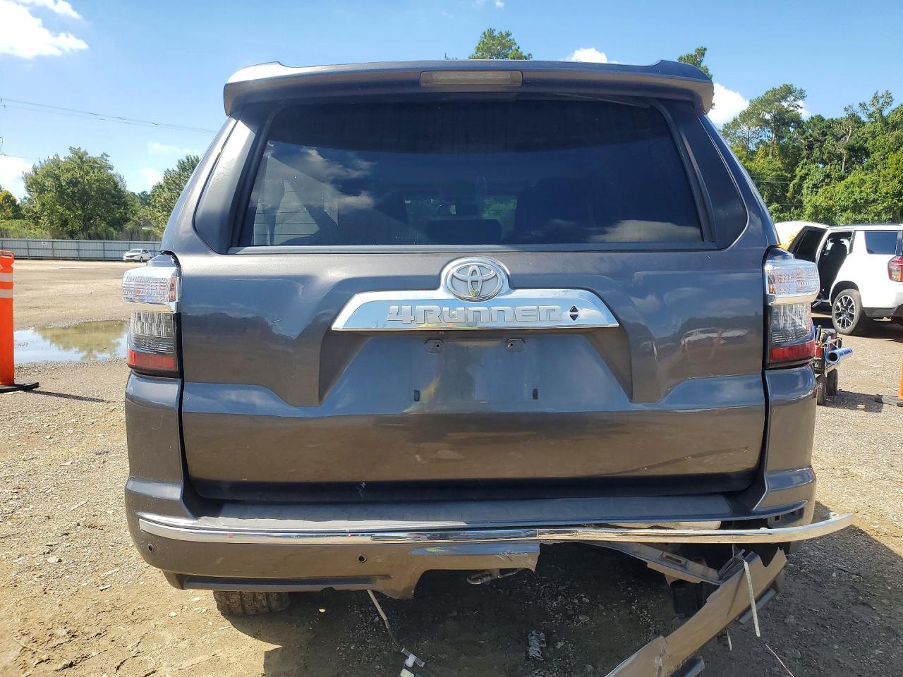 2017 Toyota 4Runner Limited - Фото 6