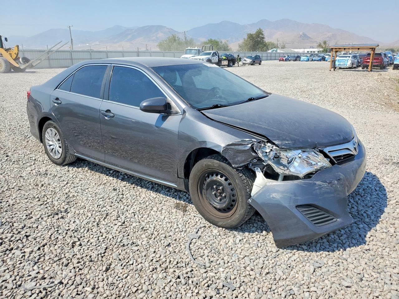 2012 Toyota Camry Le - Фото 4