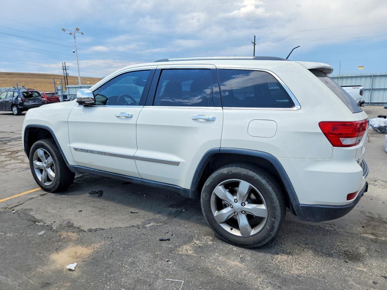 2012 Jeep Grand Cherokee Overland - Фото 2