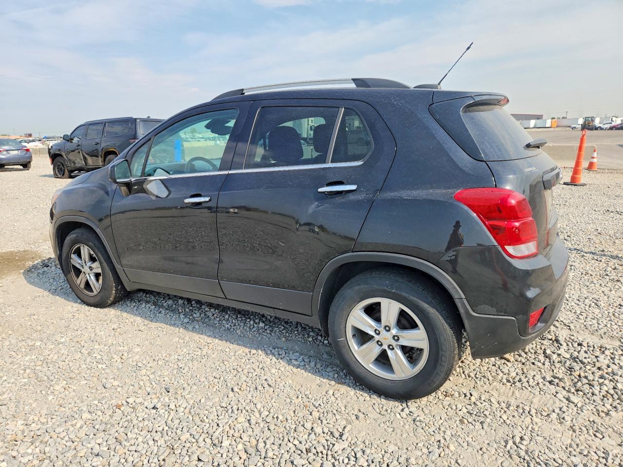 2019 Chevrolet Trax 1Lt - Image 2