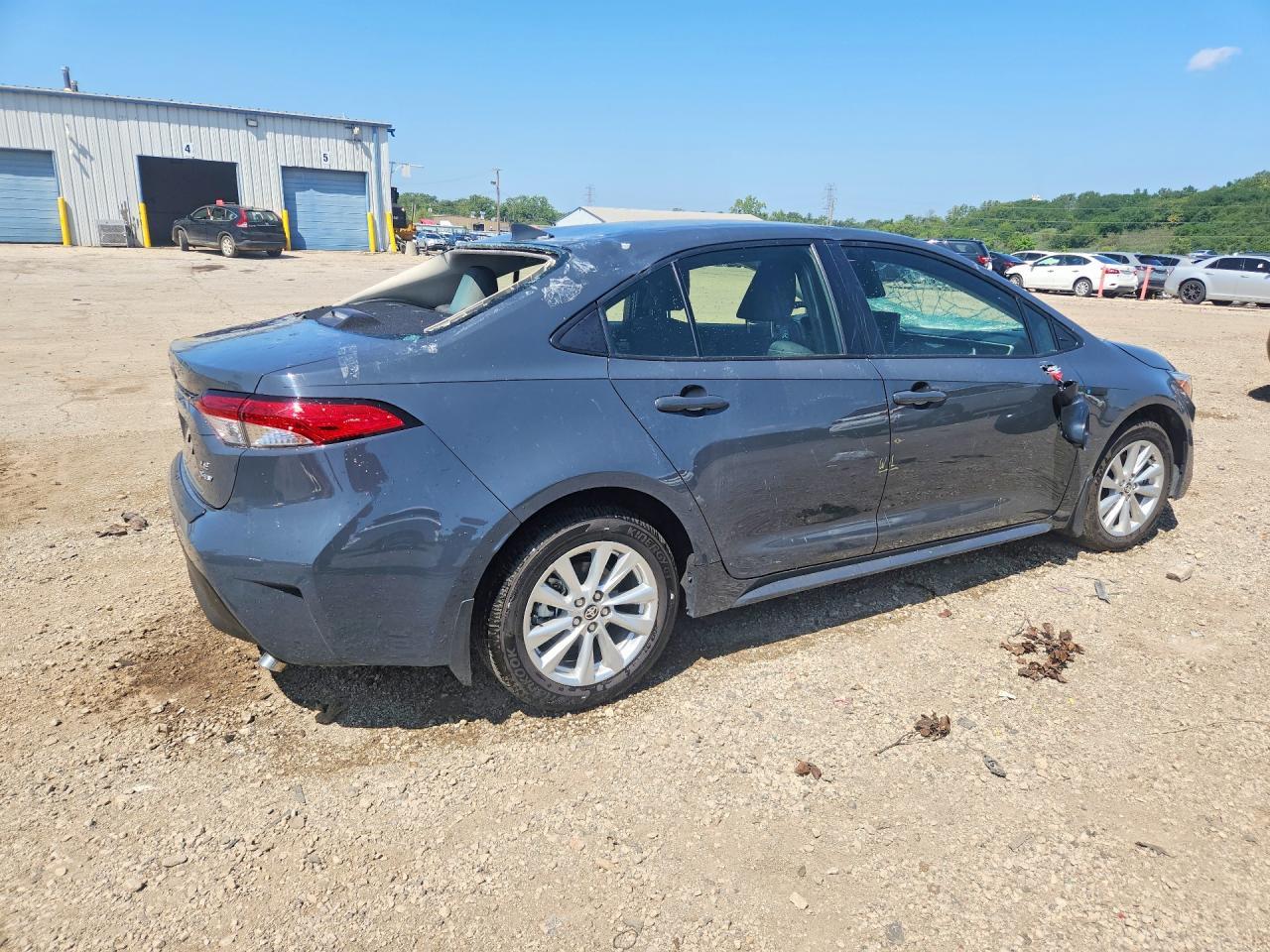 2025 Toyota Corolla Hybrid Le - Фото 3