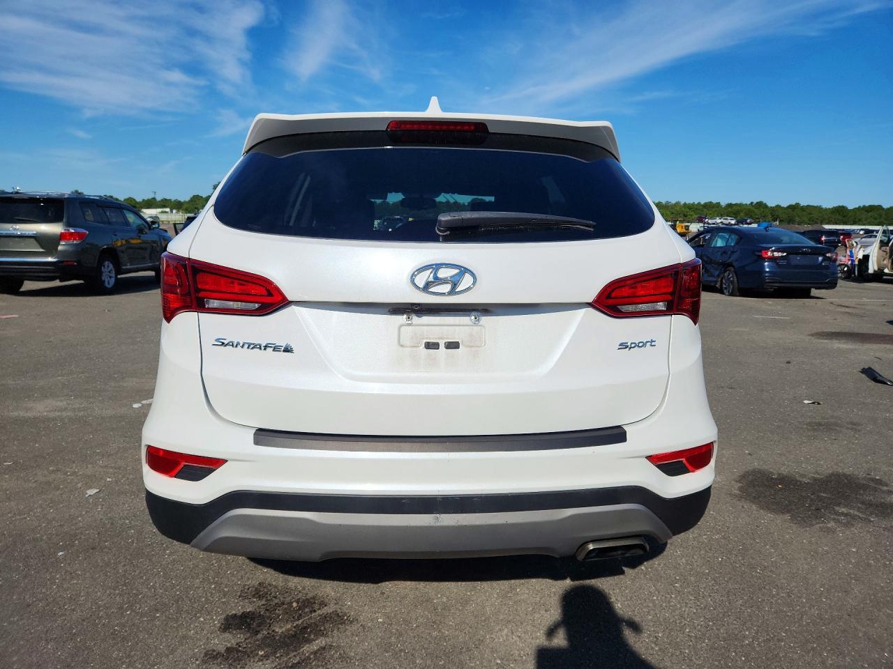 2018 Hyundai Santa Fe Sport 2.4L - Фото 6