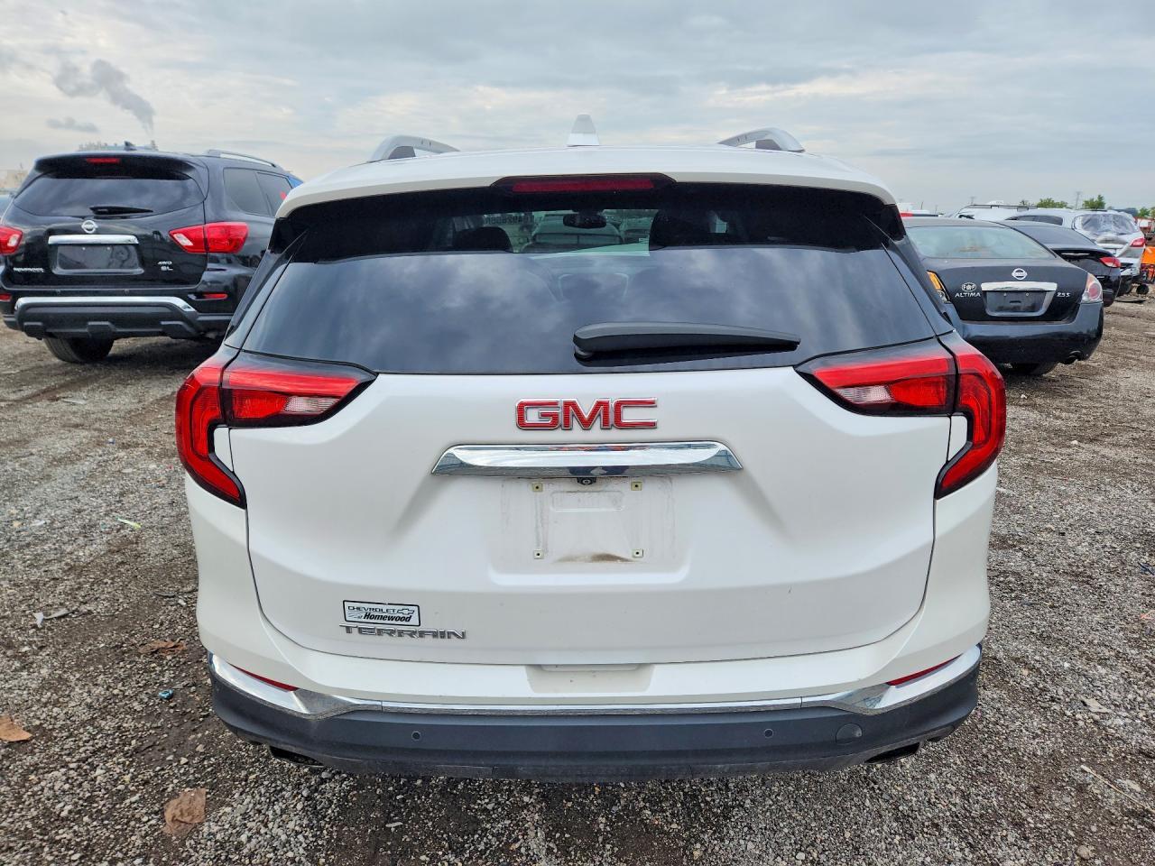 2020 GMC Terrain Slt - Image 6