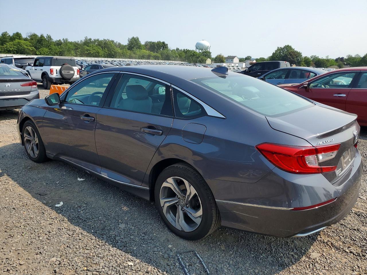2018 Honda Accord Ex - Фото 2
