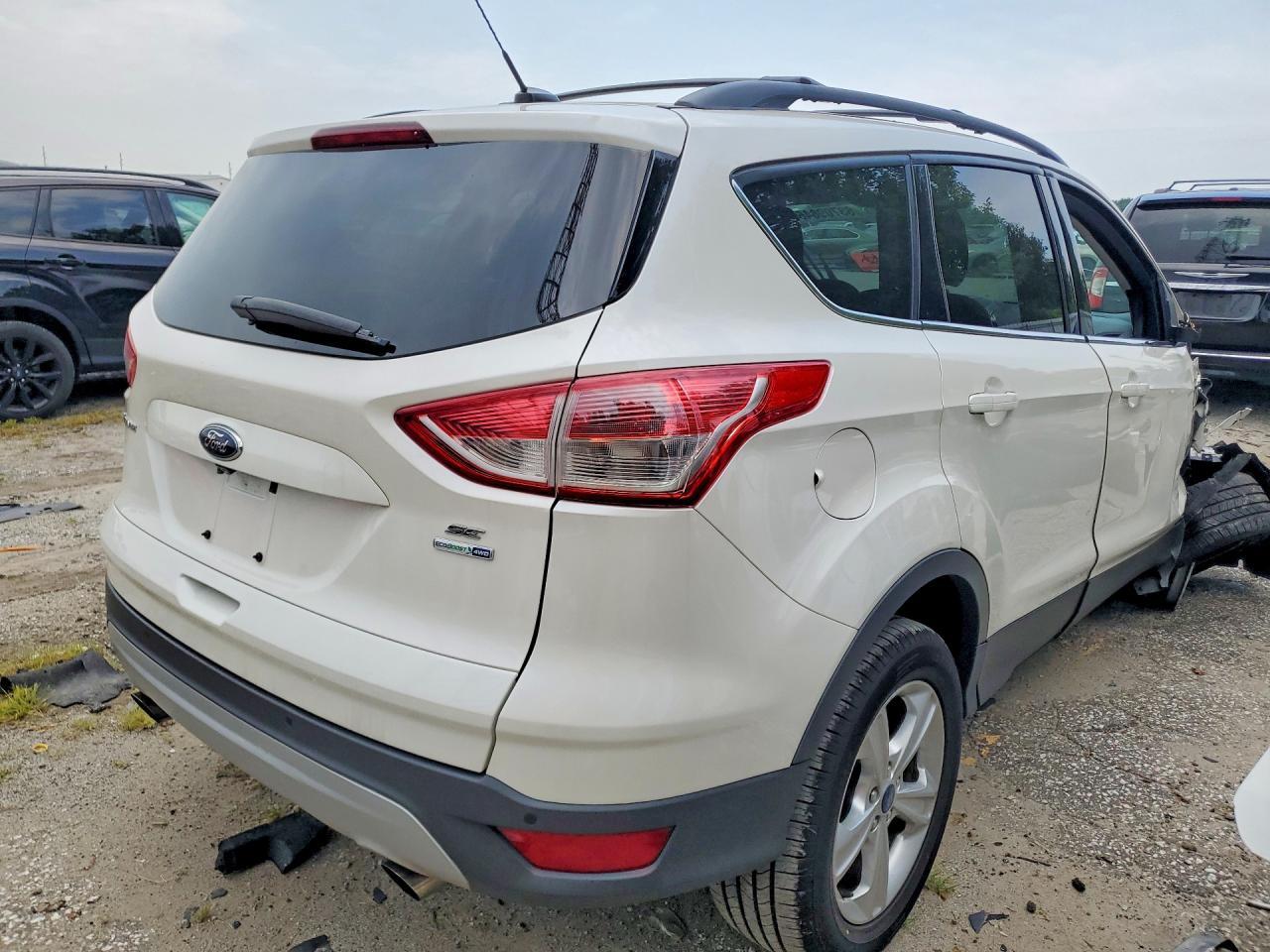 2014 Ford Escape Se - Фото 3