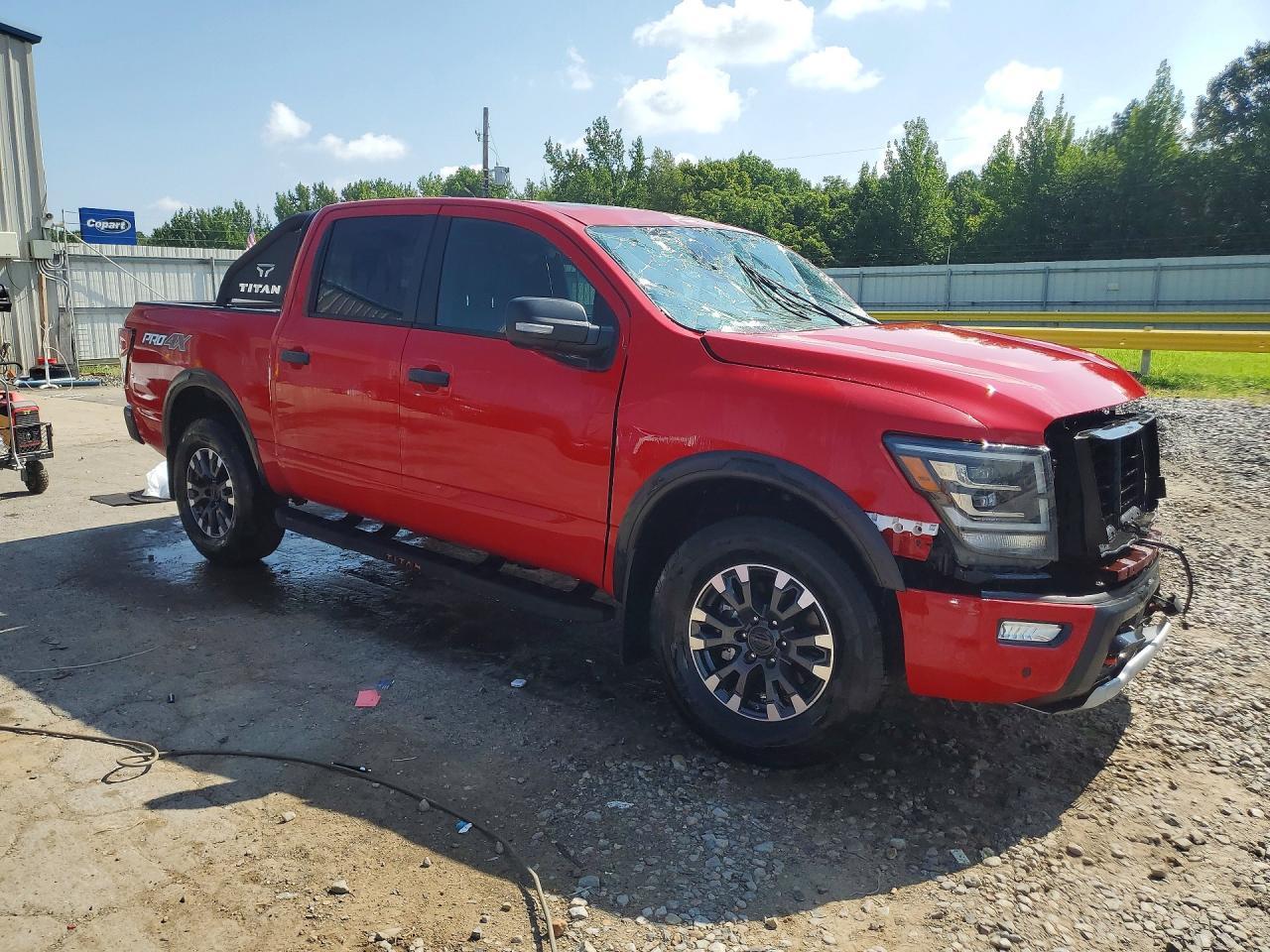 2024 Nissan Titan Pro-4X - Image 4