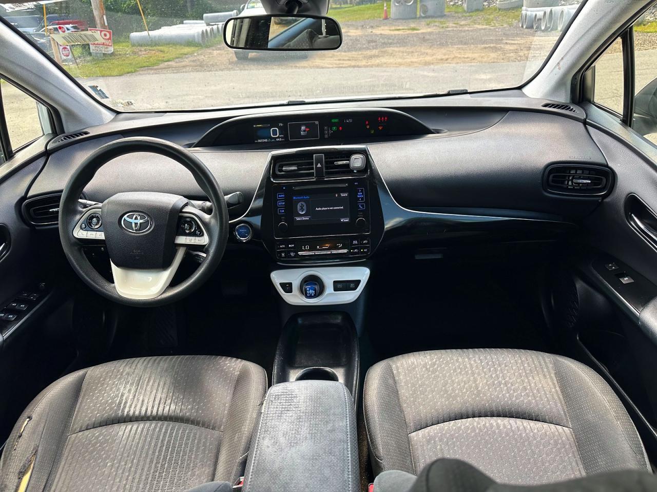 2018 Toyota Prius One - Image 7