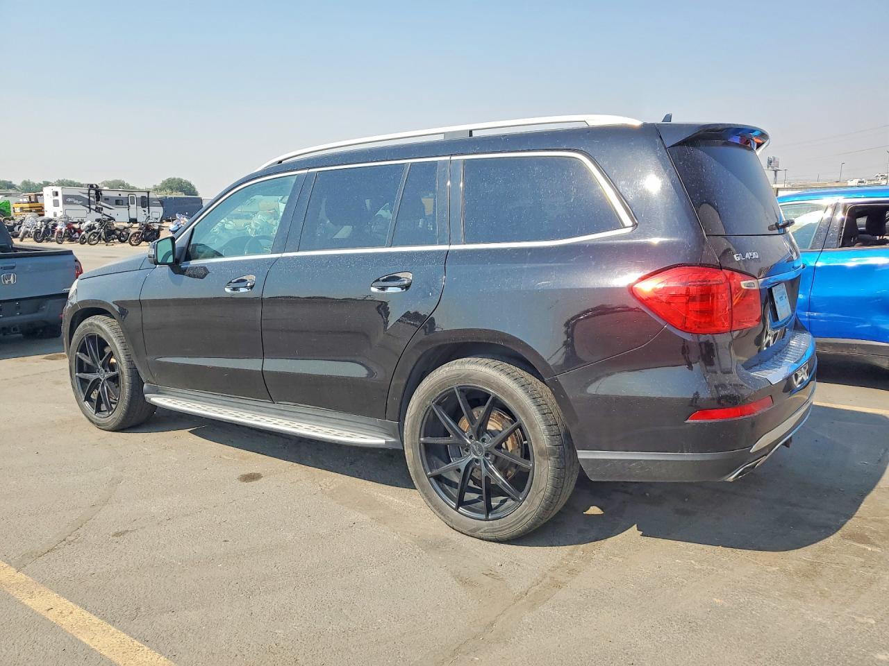 2013 Mercedes-Benz Gl 450 4Matic - Image 2