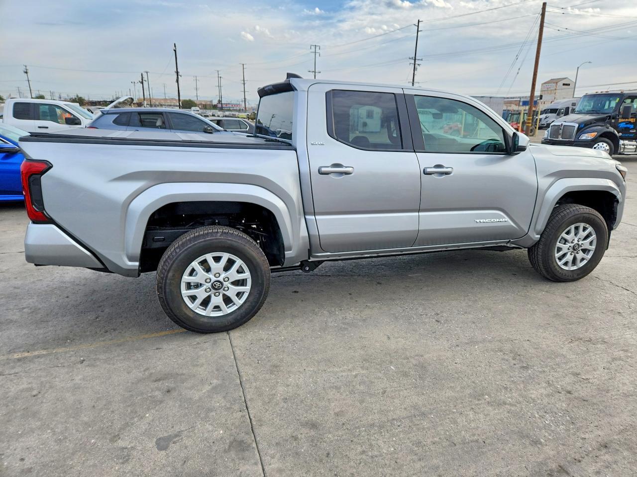 2026 Toyota Tacoma Sr5 - Image 3