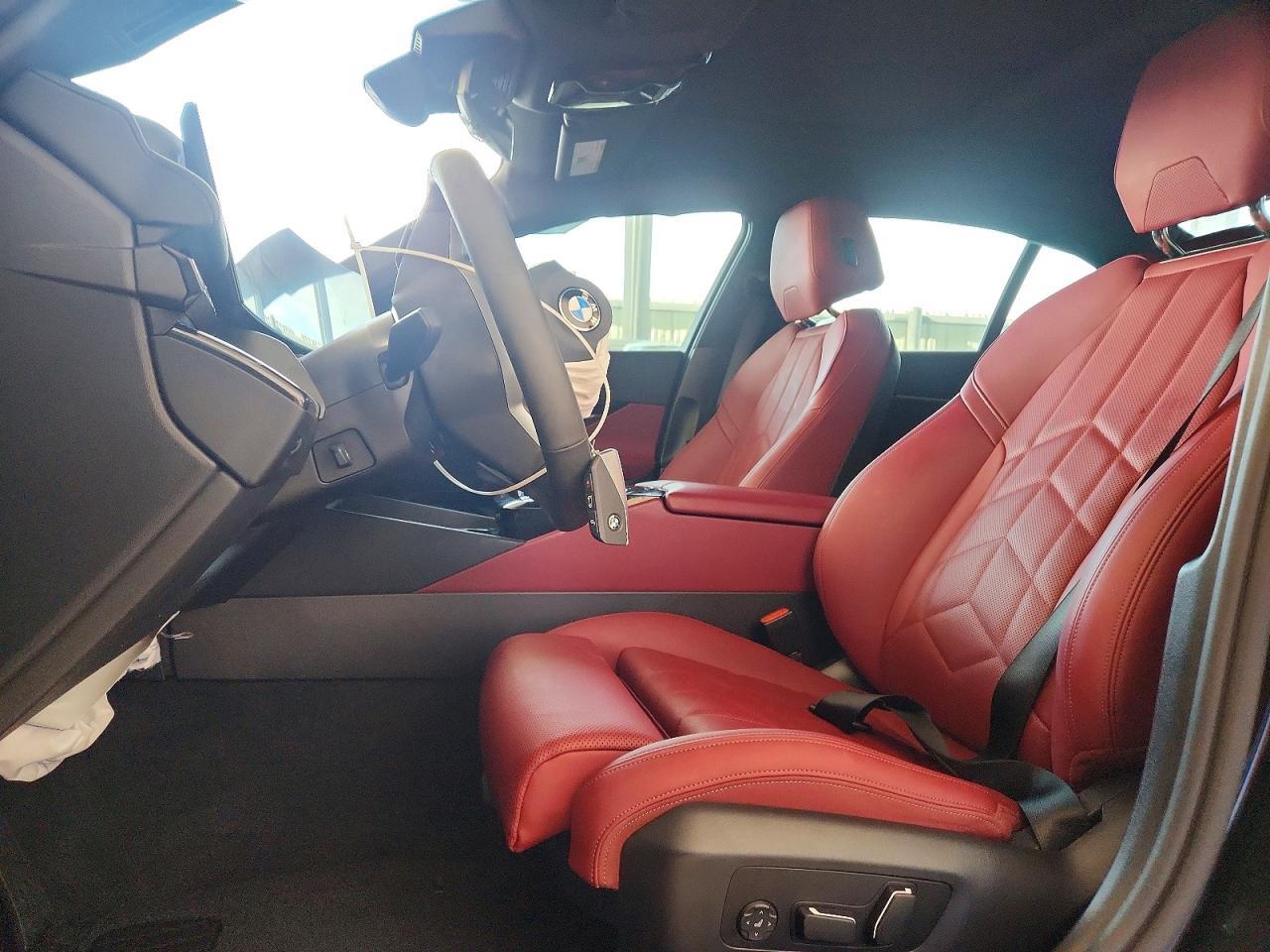 2025 BMW 530 I - Фото 7