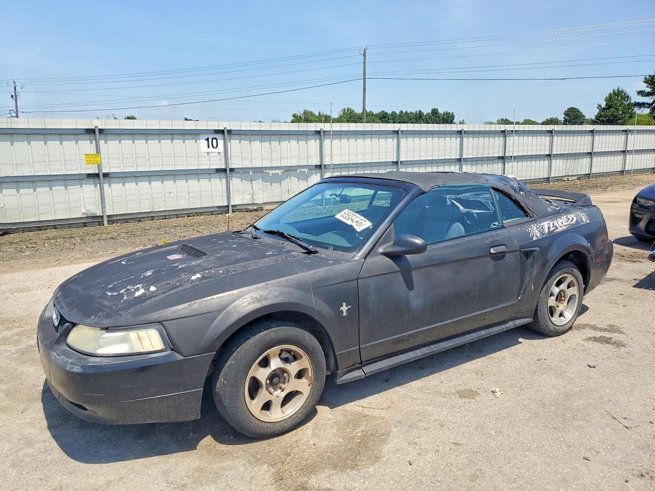 2001 Ford Mustang