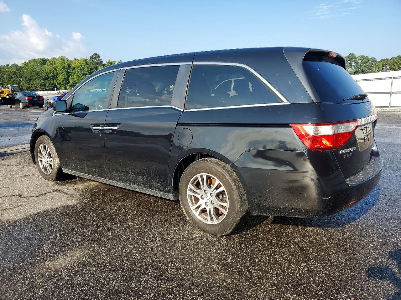 2011 Honda Odyssey Ex - Фото 2