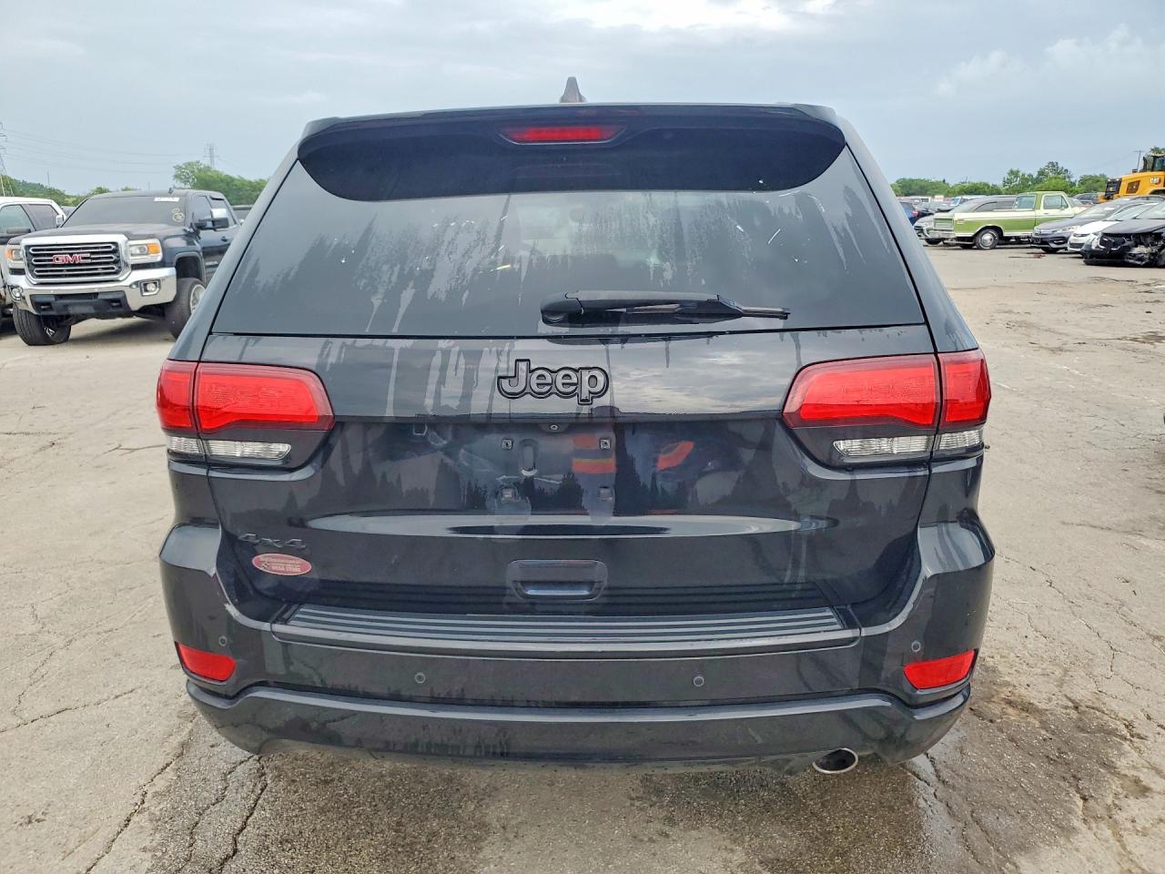 2018 Jeep Grand Cherokee Laredo - Фото 6
