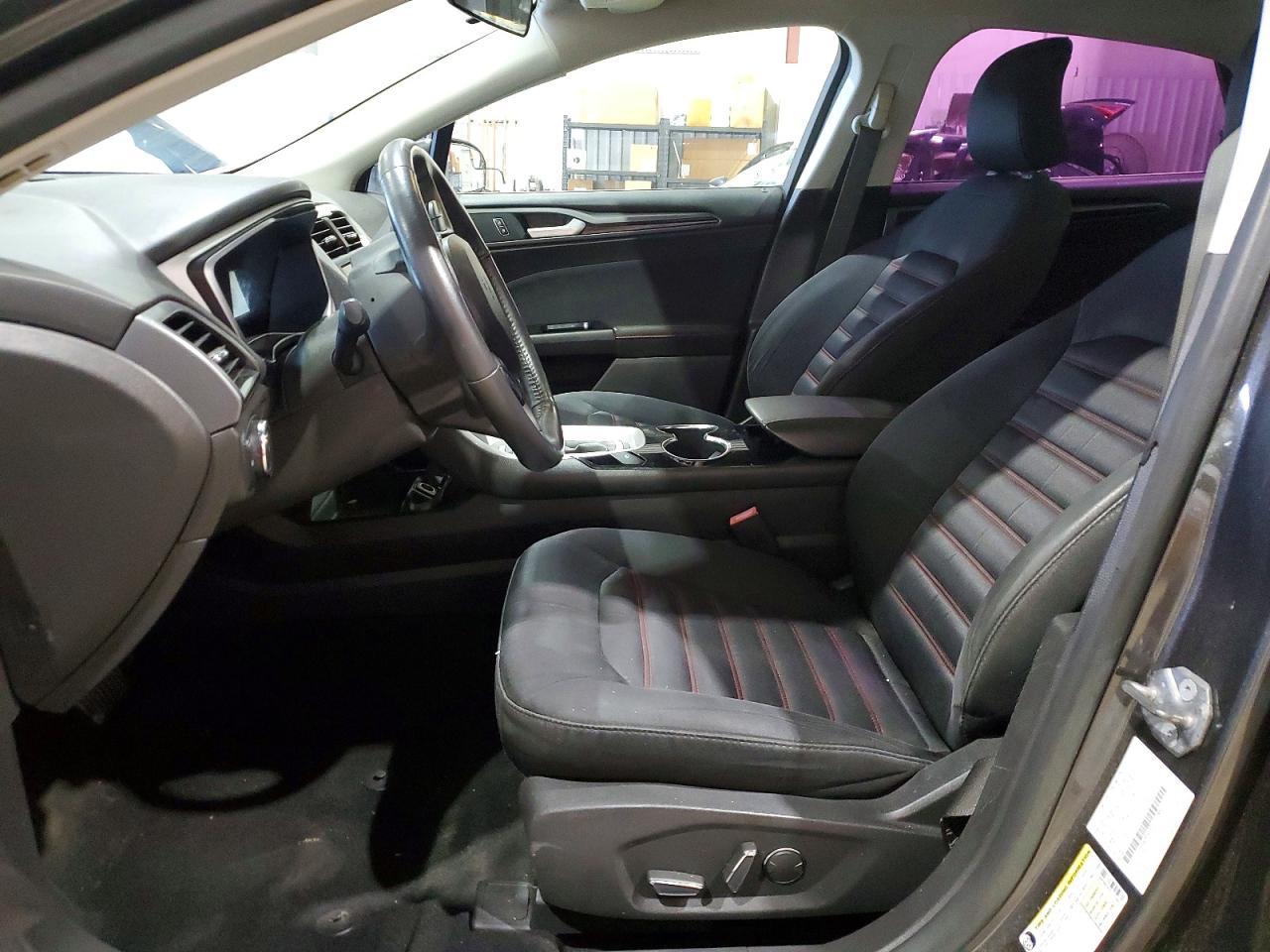 2015 Ford Fusion Se - Фото 7
