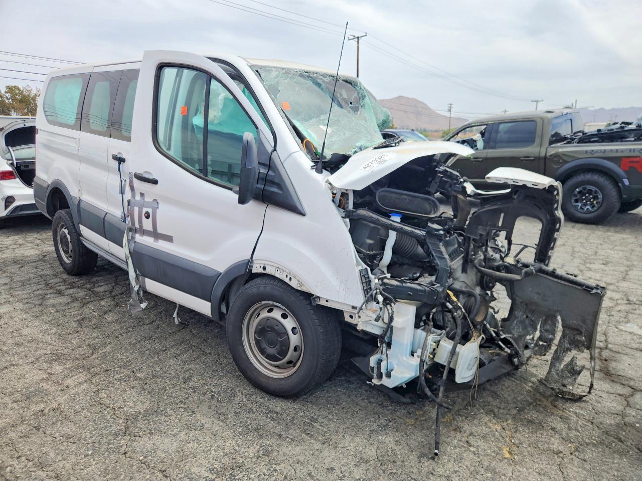 2015 Ford Transit T-150 - Image 4