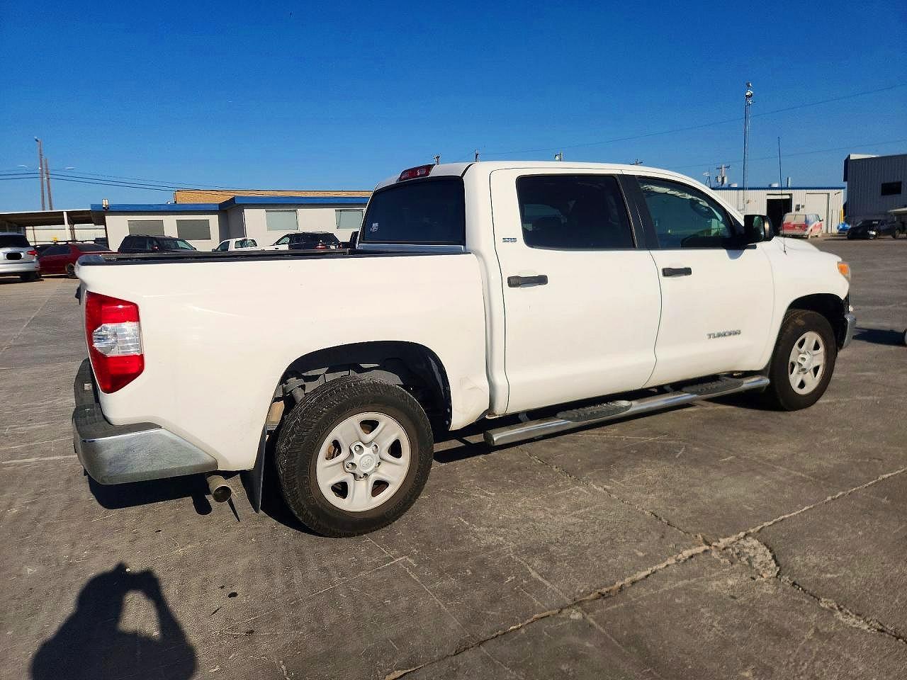 2017 Toyota Tundra Crewmax Sr5 - Фото 3