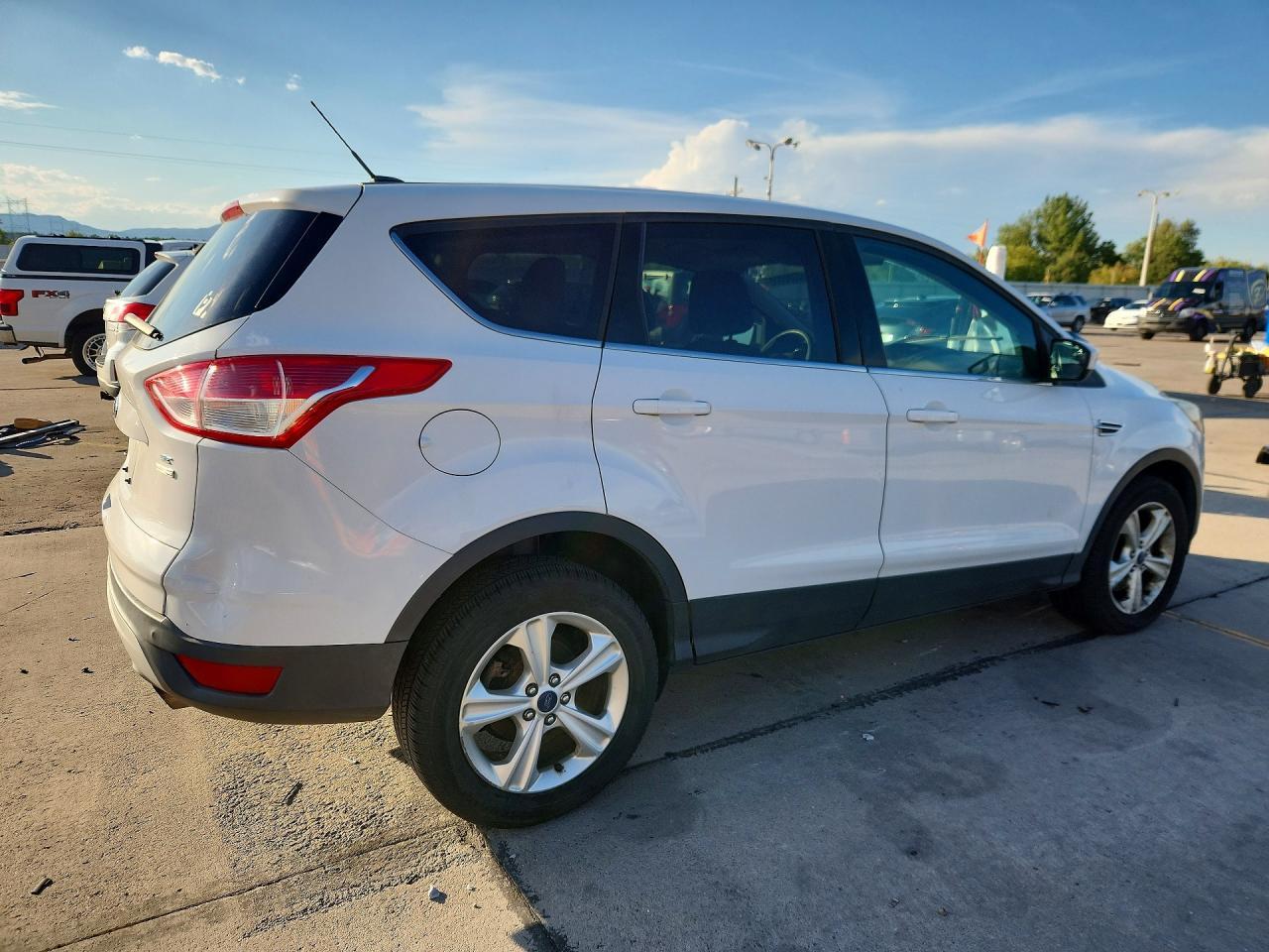 2016 Ford Escape Se - Image 3