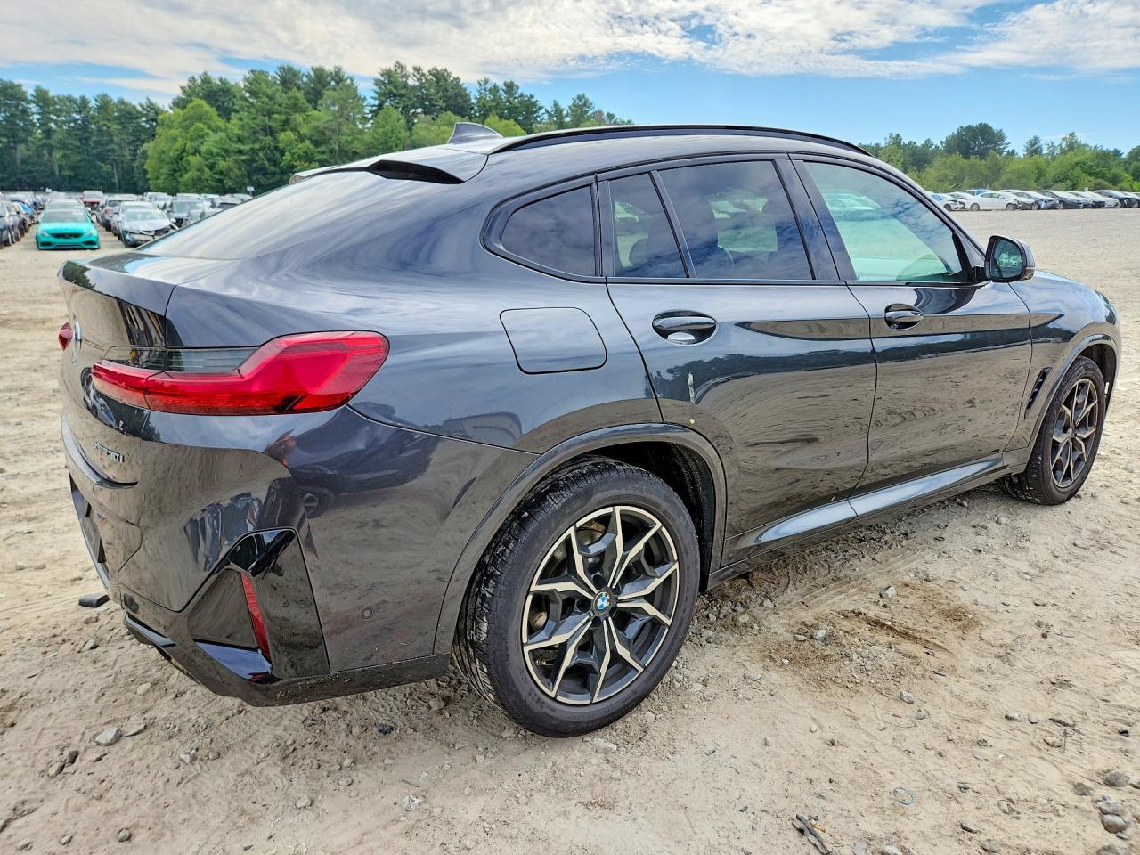 2022 BMW X4 xDrive30I - Image 3