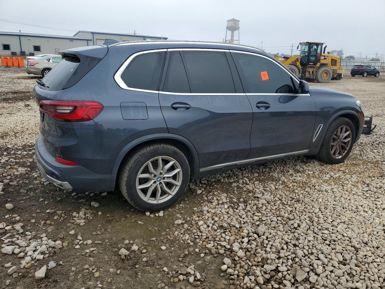 2020 BMW X5 xDrive40I - Image 3