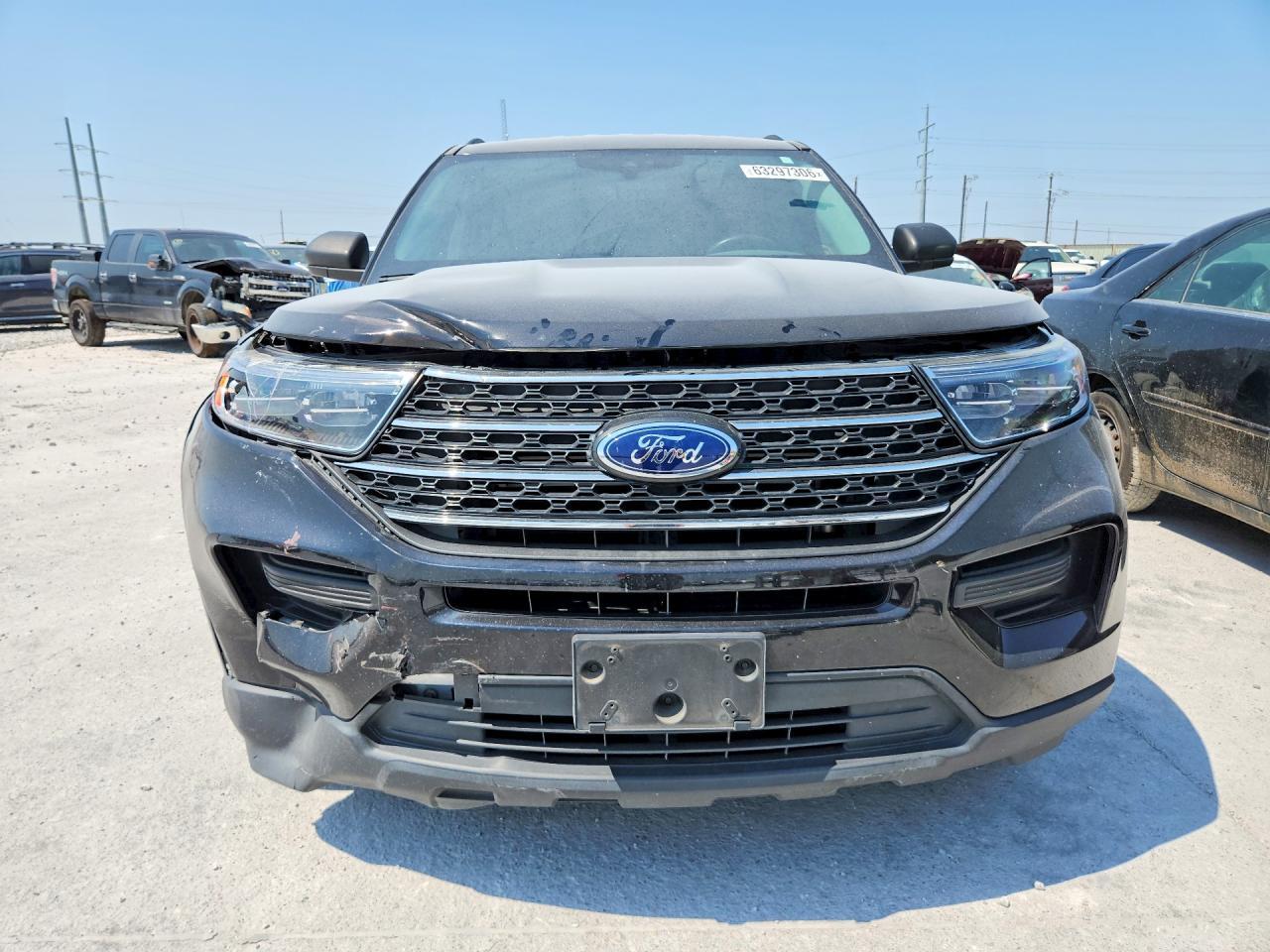 2022 Ford Explorer Xlt - Фото 5
